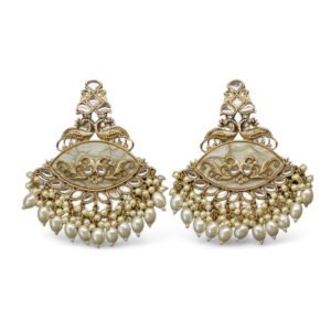 Ekavyoma Kundan Earring White