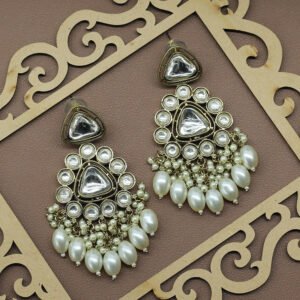 Ekanamsa Kundan Earring White