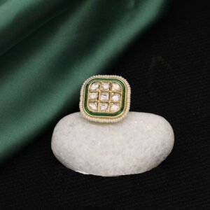 Ekachakra Kundan Finger Ring White