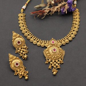 Ekadashi Antique Necklace Set Maroon