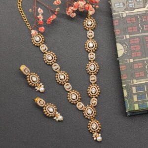 Eklavya Antique Necklace Set White