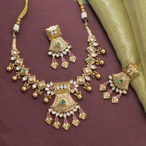 Ekamala Antique Necklace Set Maroon Green