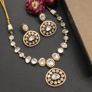 Ekamaayi Kundan Necklace Set Green