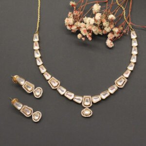 Ekabhumi Kundan Necklace Set White