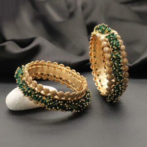 Ekashakti Antique Bangle Green