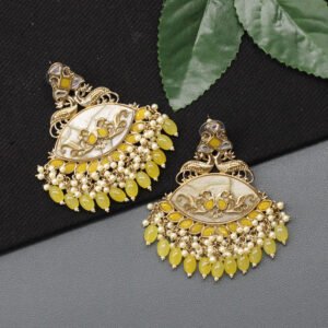 Ekavyoma Kundan Earring Yellow